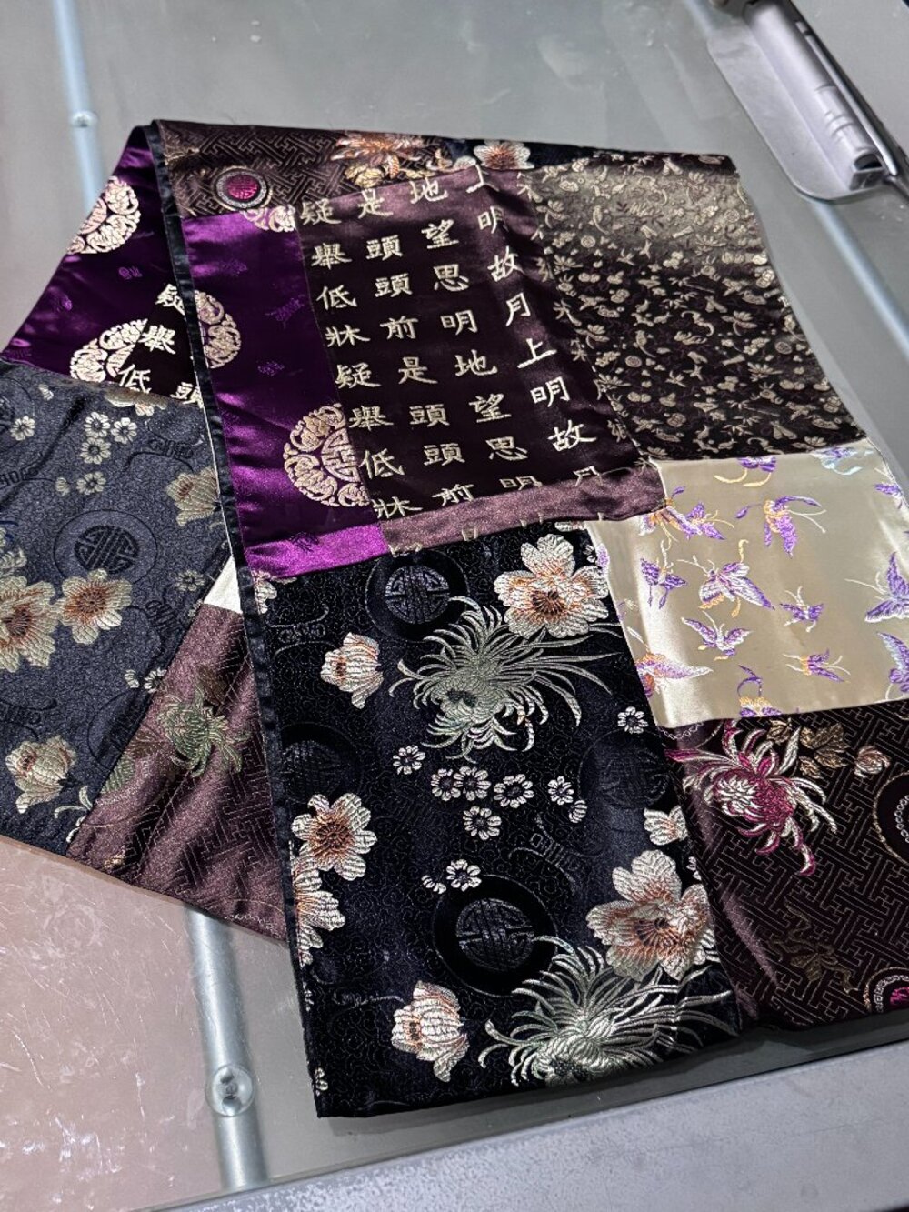✨🏮 Pier 1 Imports Asian-Inspired Patchwork Table Runner – Timeless Elegance 🏮✨